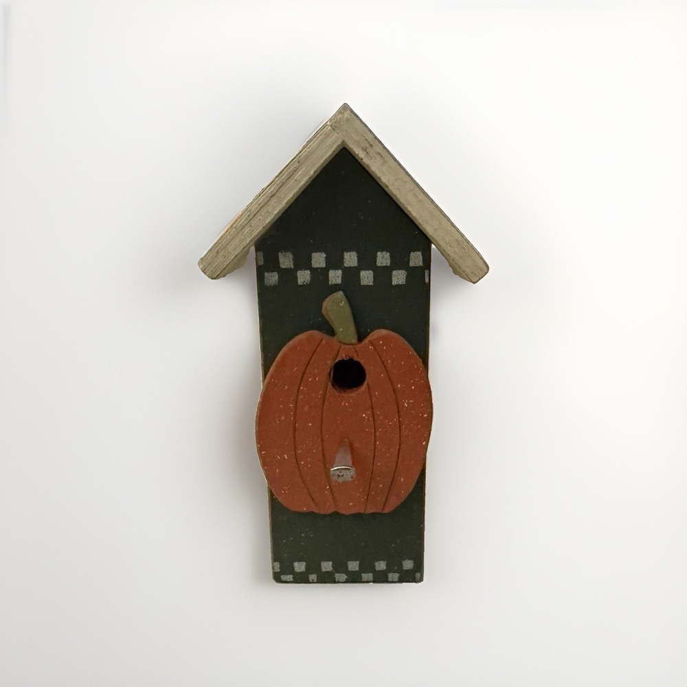Wood Bird House Pumpkin Front Design Green Orange Beige Farmhouse Country